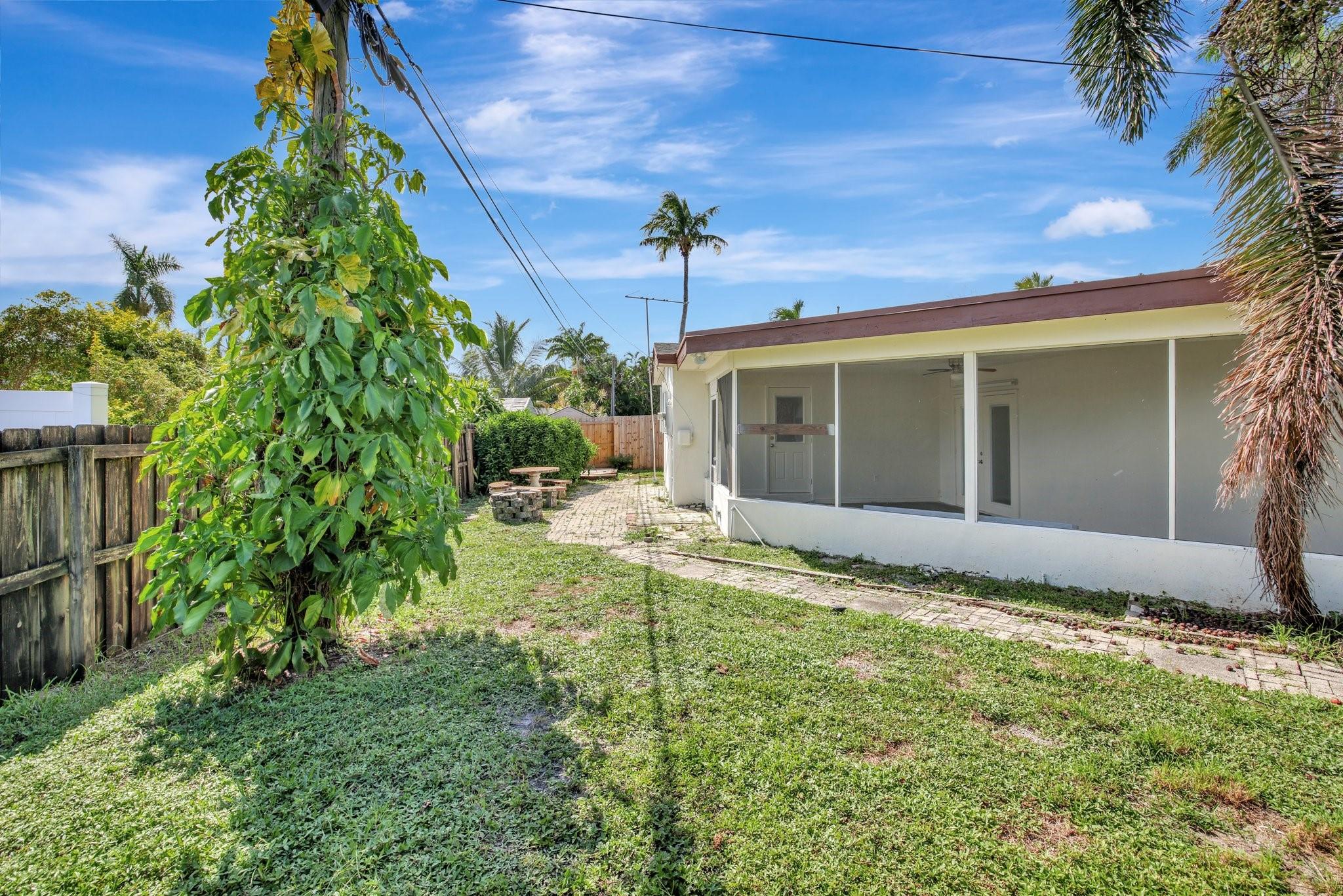 2730 Sw 17th St Property Photo 39