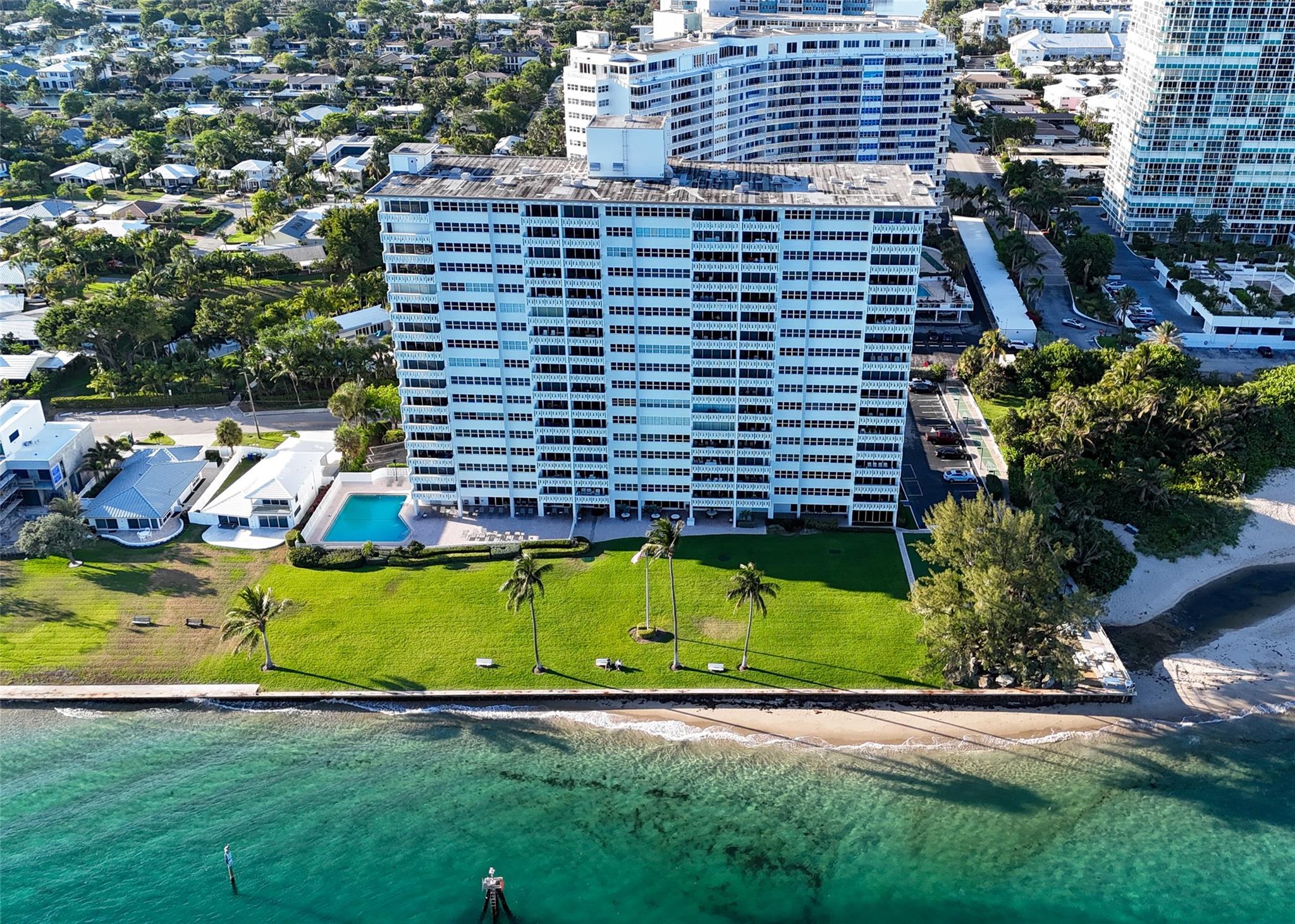 2100 S Ocean Dr 11b Property Photo 15