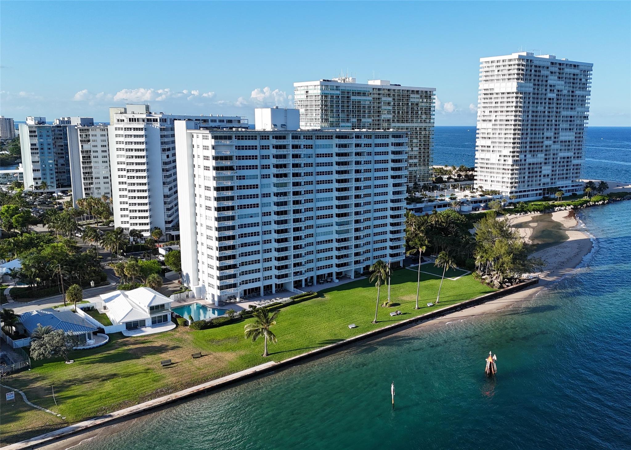 2100 S Ocean Dr 11b Property Photo 16