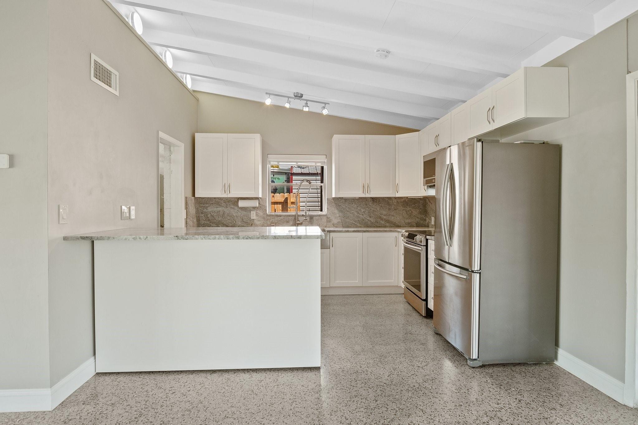 2624 Okeechobee Ln Property Photo 13