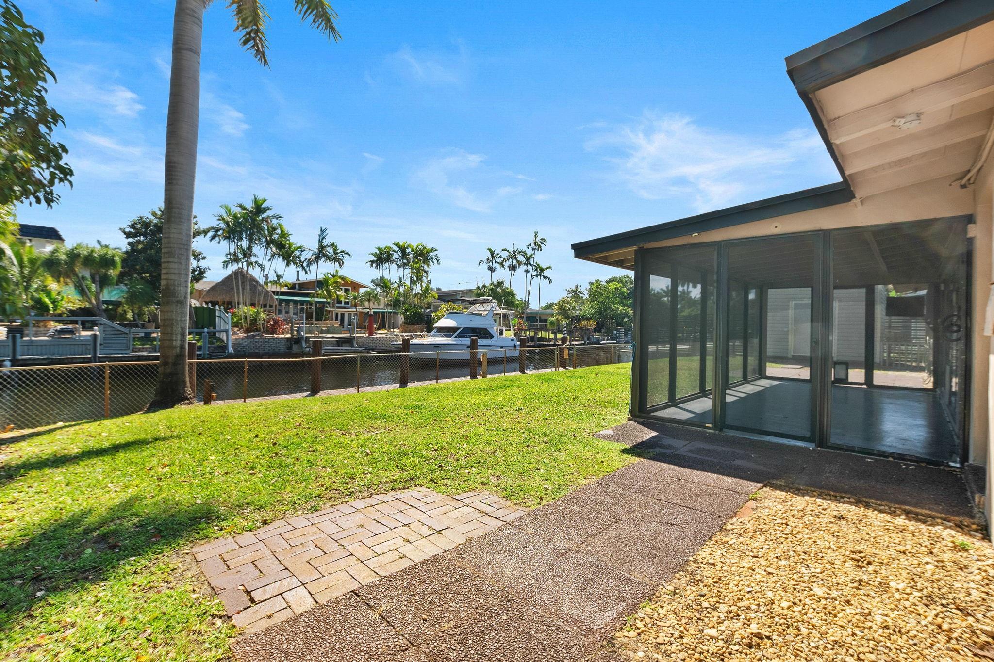 2624 Okeechobee Ln Property Photo 24