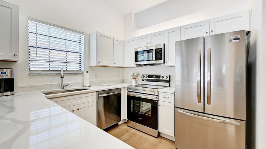 810 Congressional Way 810