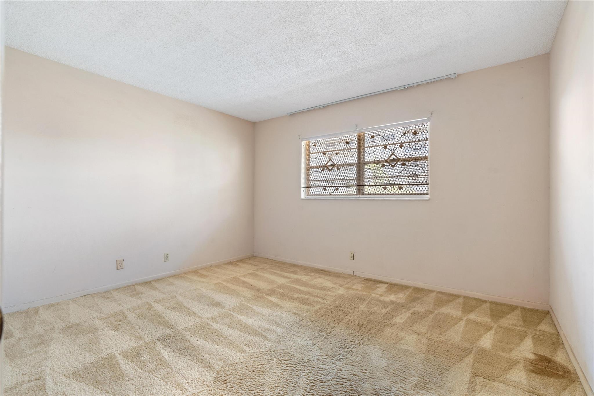421 Ne 14th Ave 302 Property Photo 18