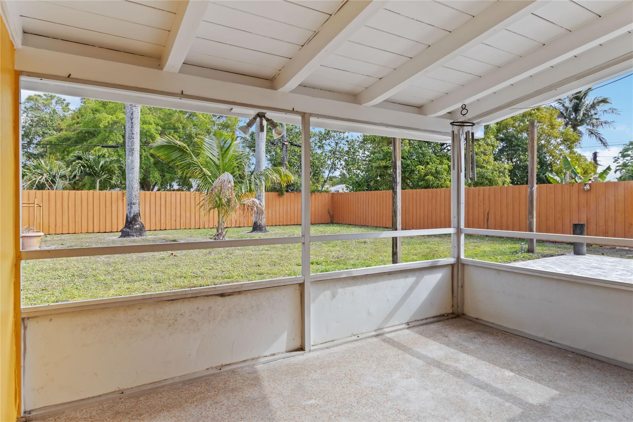 2951 Sw 14th St Property Photo 16