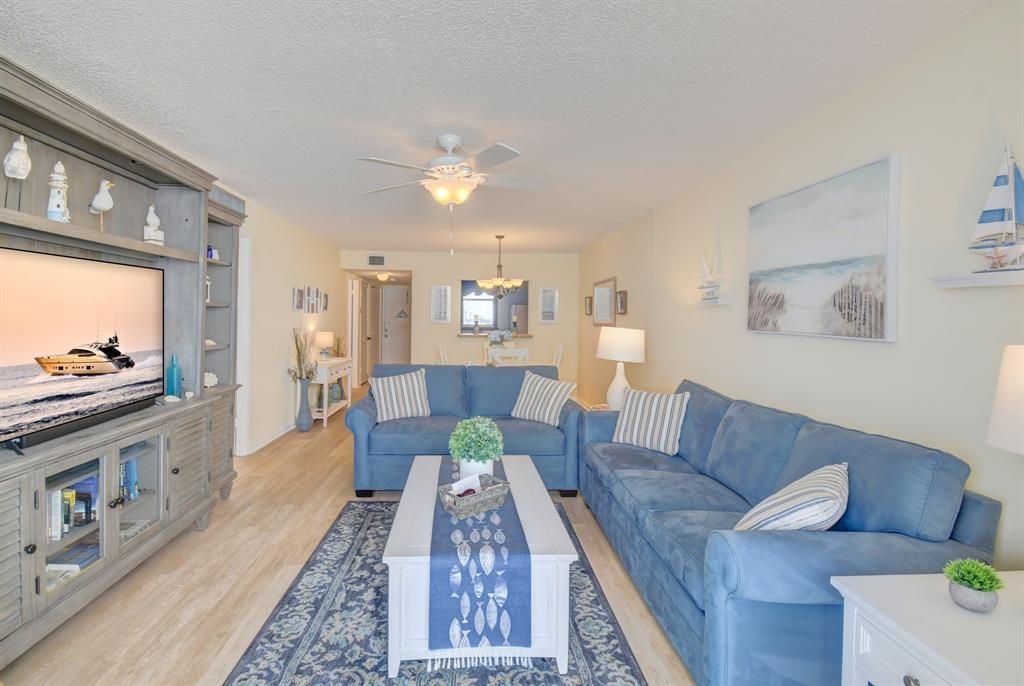 9940 S Ocean Dr 505 Property Photo 4