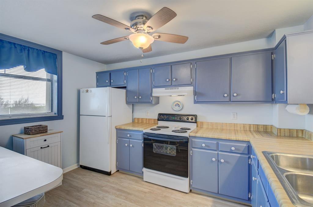 9940 S Ocean Dr 505 Property Photo 16