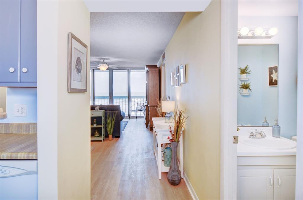 9940 S Ocean Dr 505 Property Photo 17