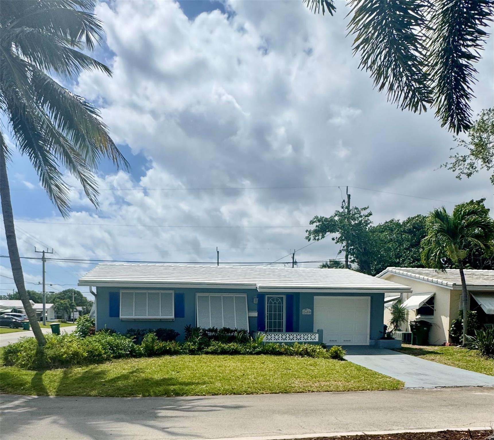 2400 Nw 55th St Property Photo 1