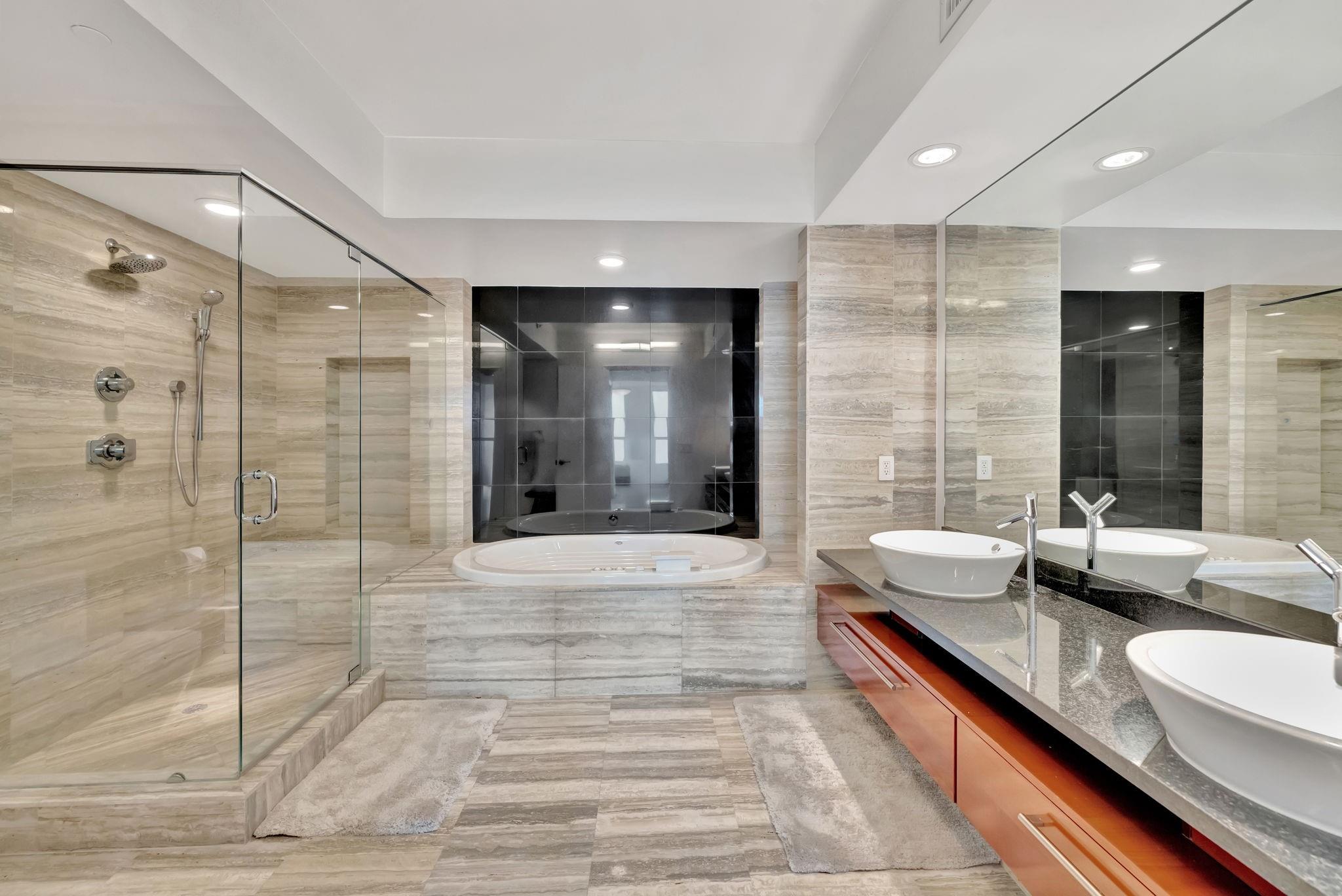 101 S Fort Lauderdale Beach Blvd 1405 Property Photo 22