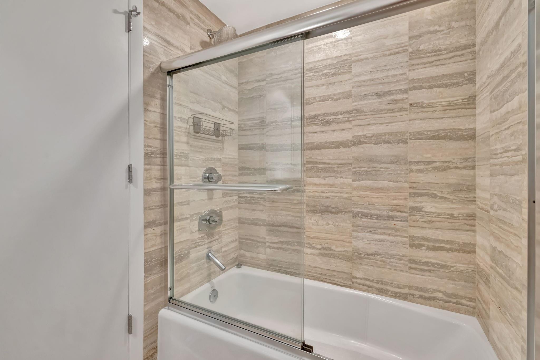 101 S Fort Lauderdale Beach Blvd 1405 Property Photo 28