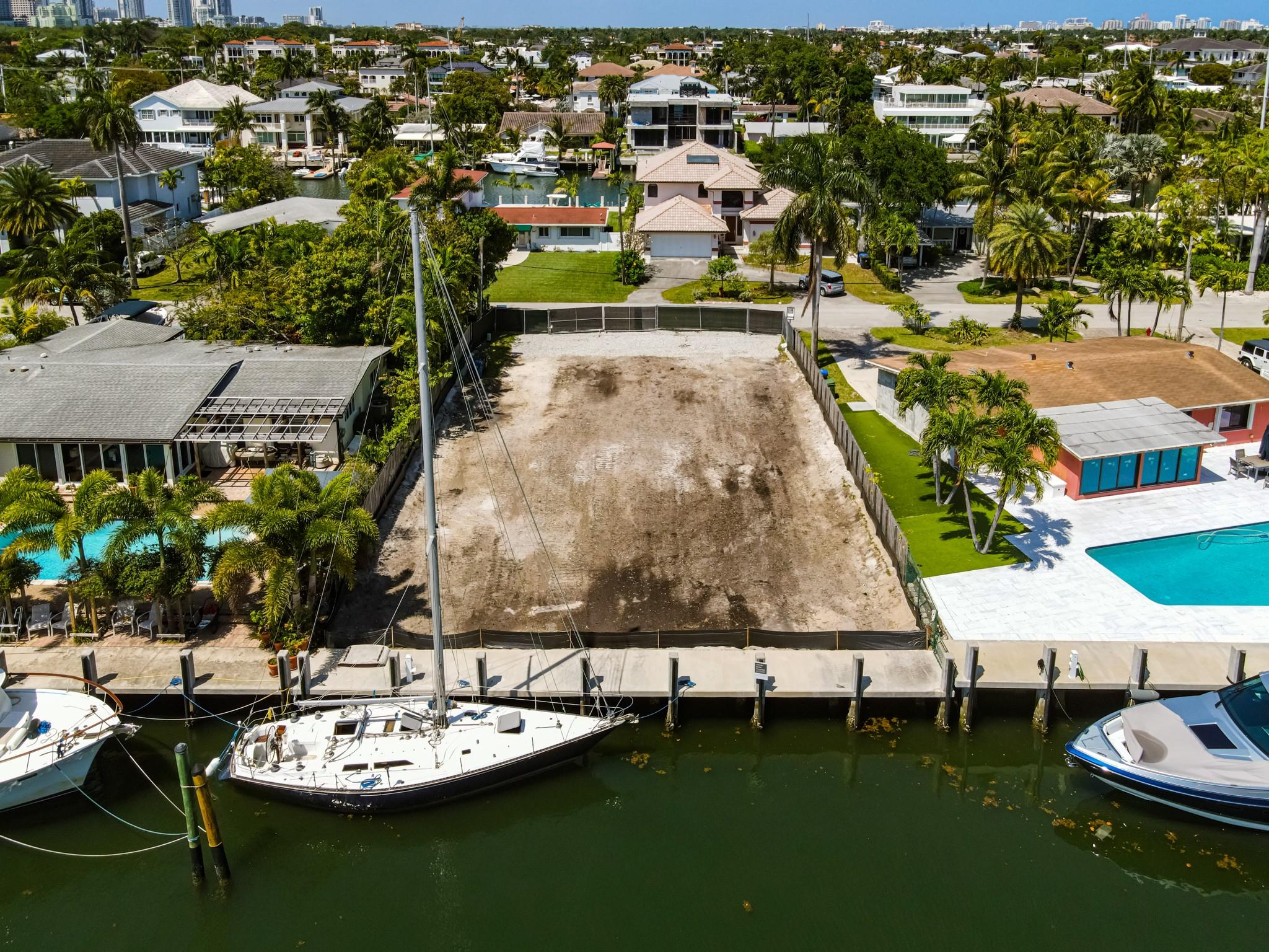 1524 Se 14th St Property Photo 3