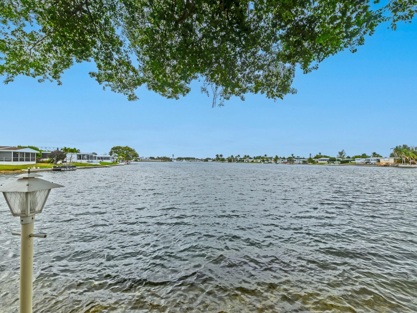 5420 Lagoon Dr Property Photo 34