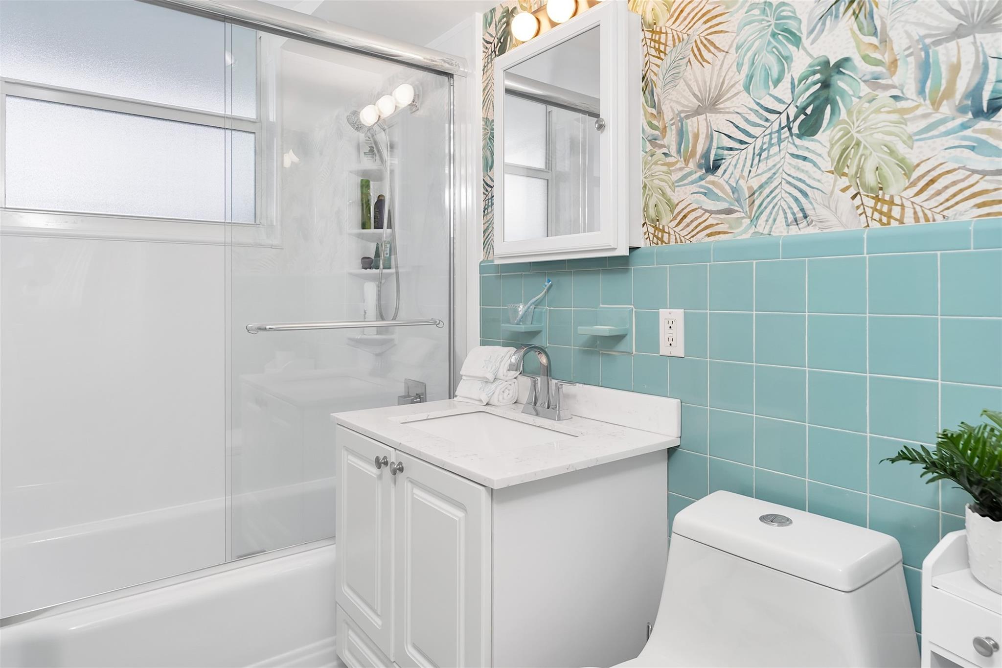 1920 S Ocean Dr 408 Property Photo 13