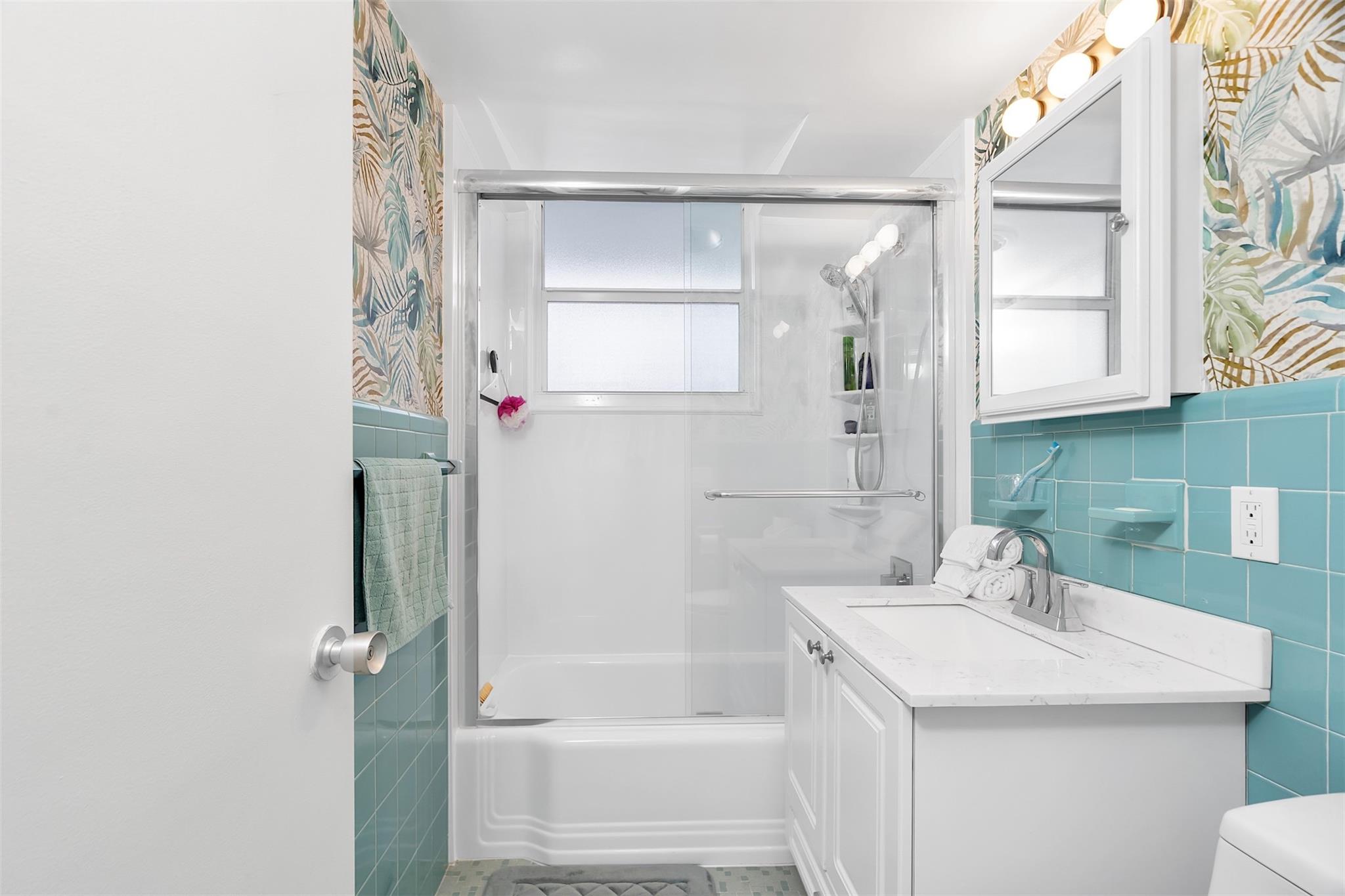 1920 S Ocean Dr 408 Property Photo 15