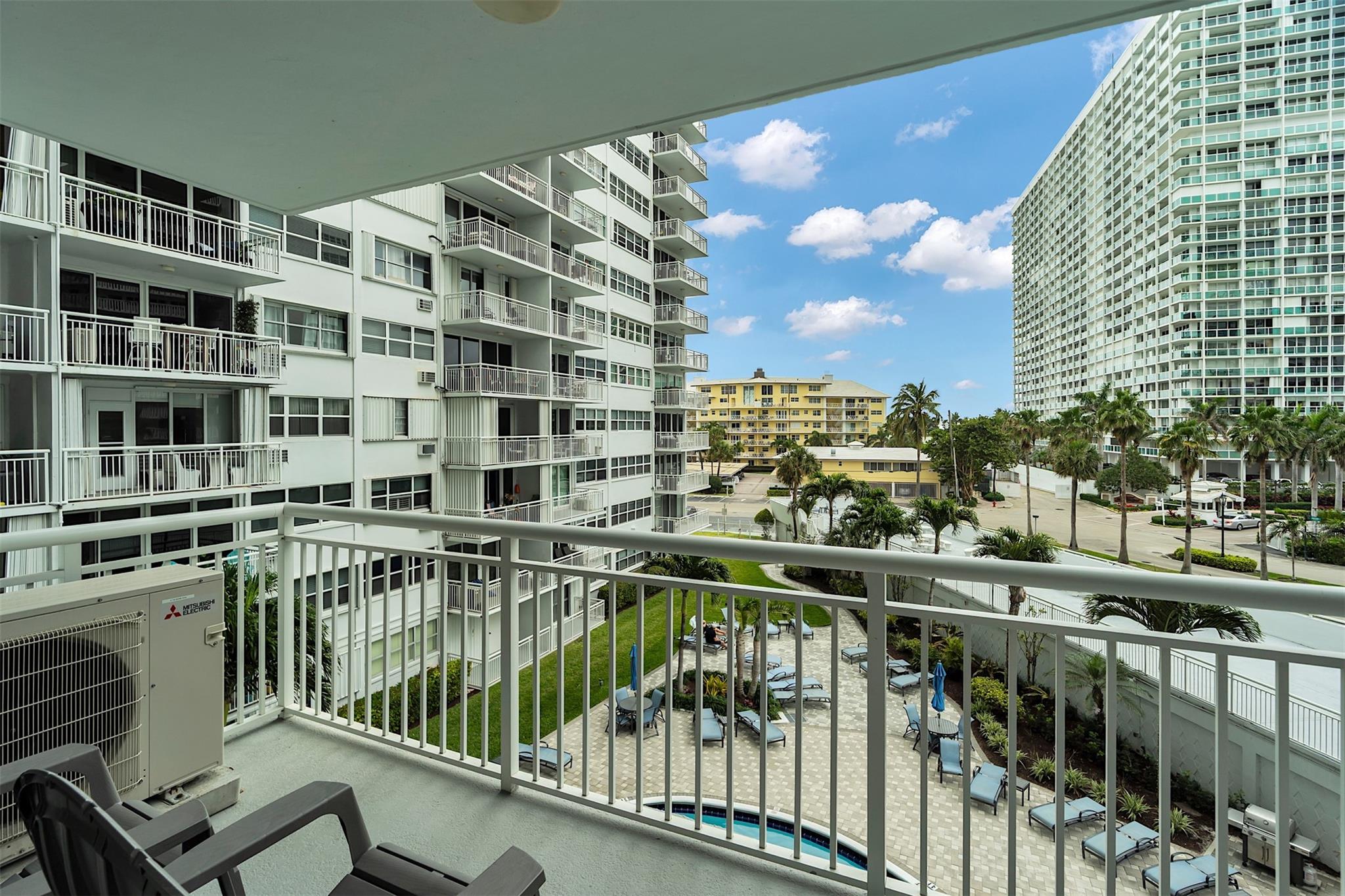 1920 S Ocean Dr 408 Property Photo 29
