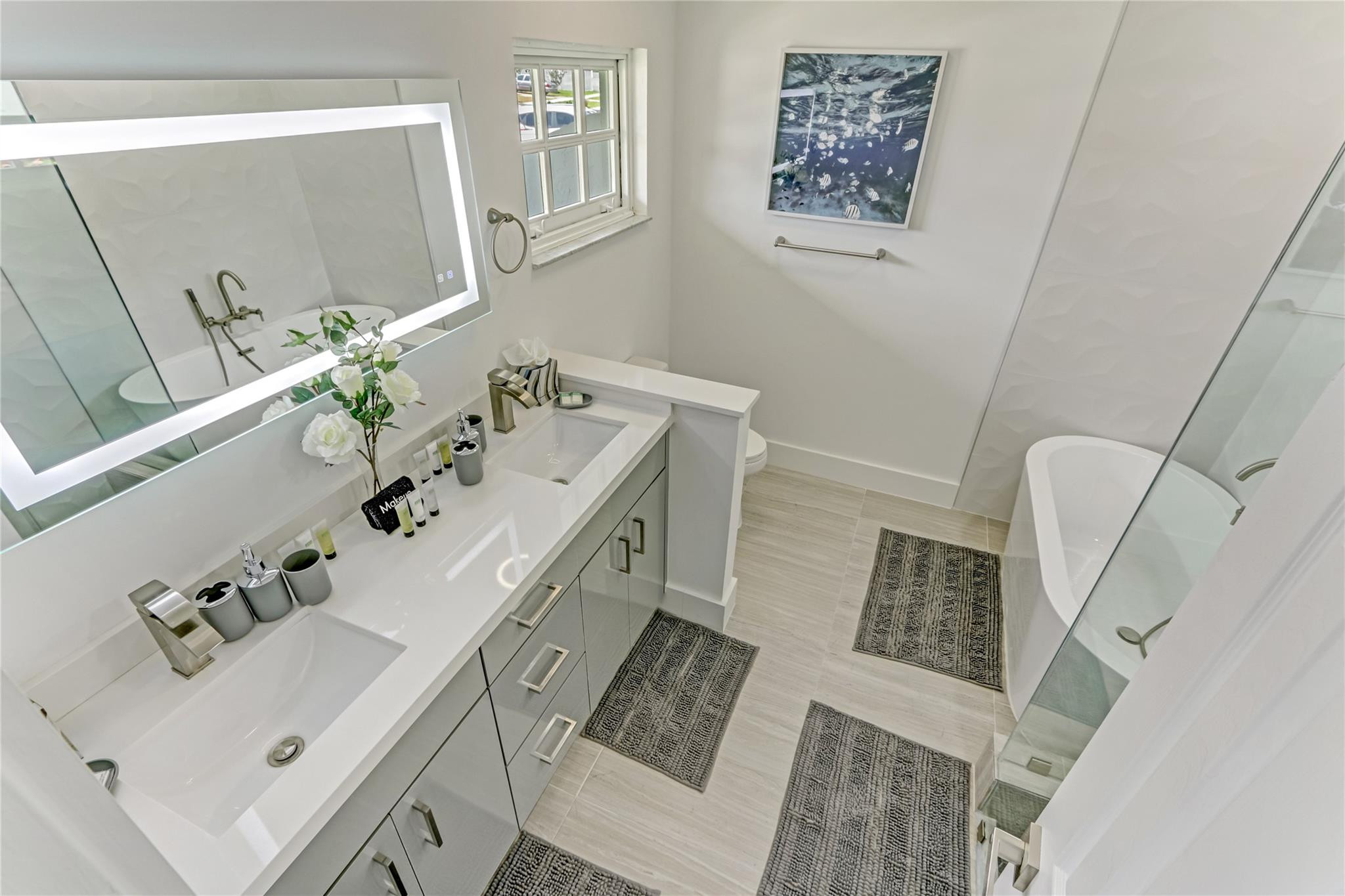 16643 Redwood Way Property Photo 11