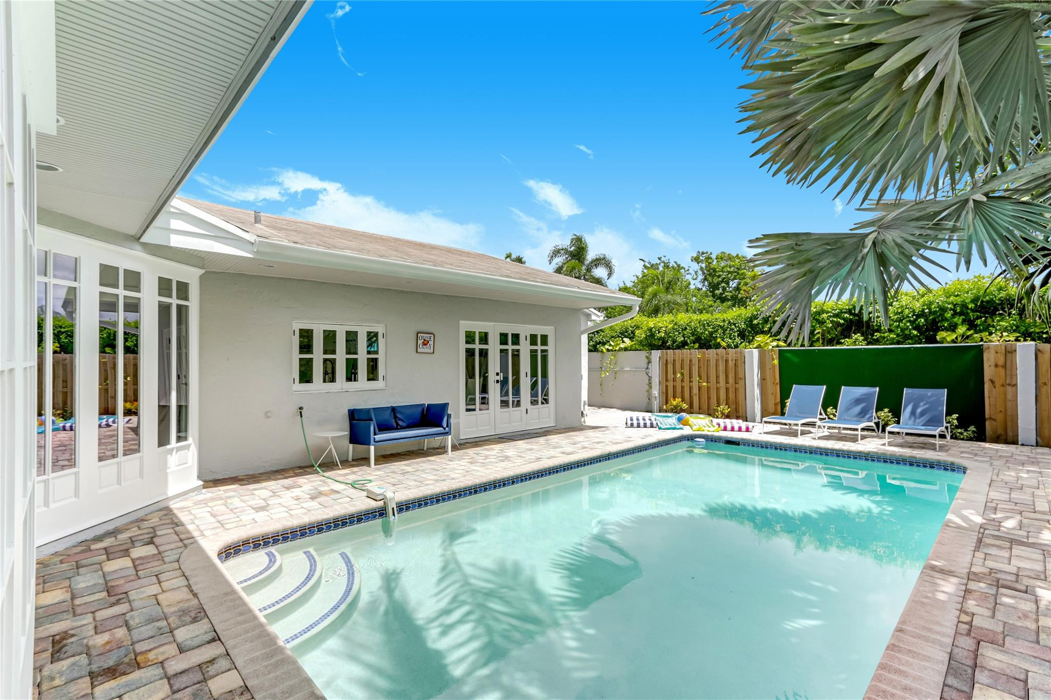 16643 Redwood Way Property Photo 16