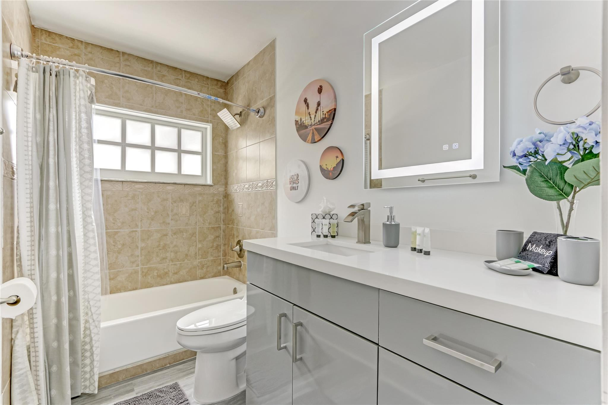 16643 Redwood Way Property Photo 32