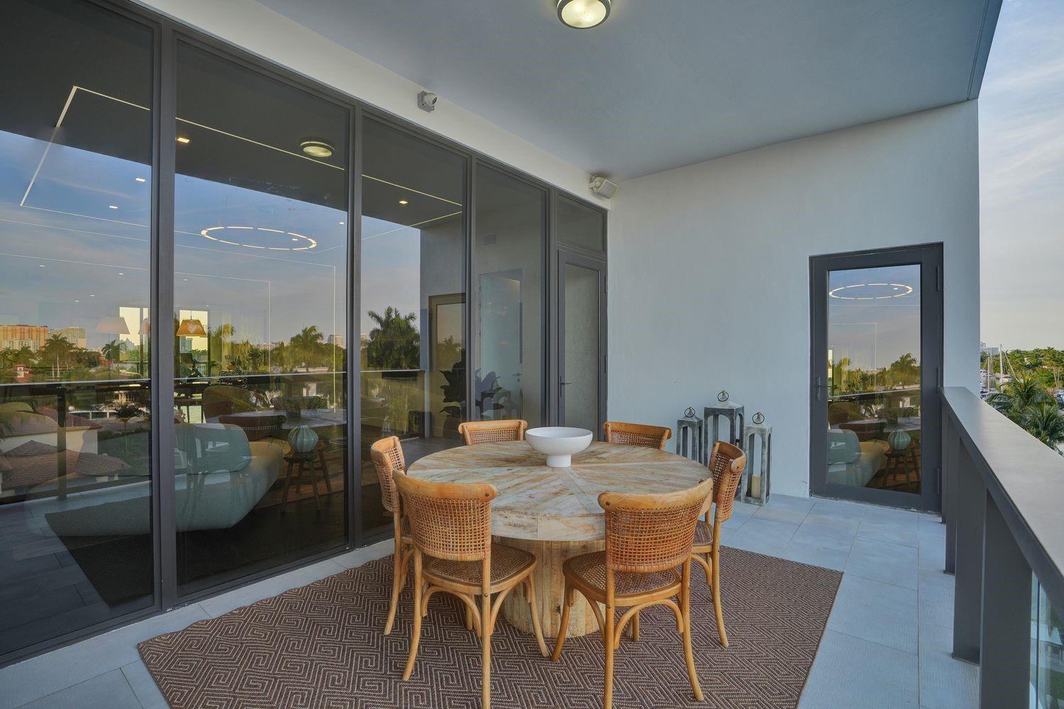20 Isle Of Venice Dr Ph2 Property Photo 26