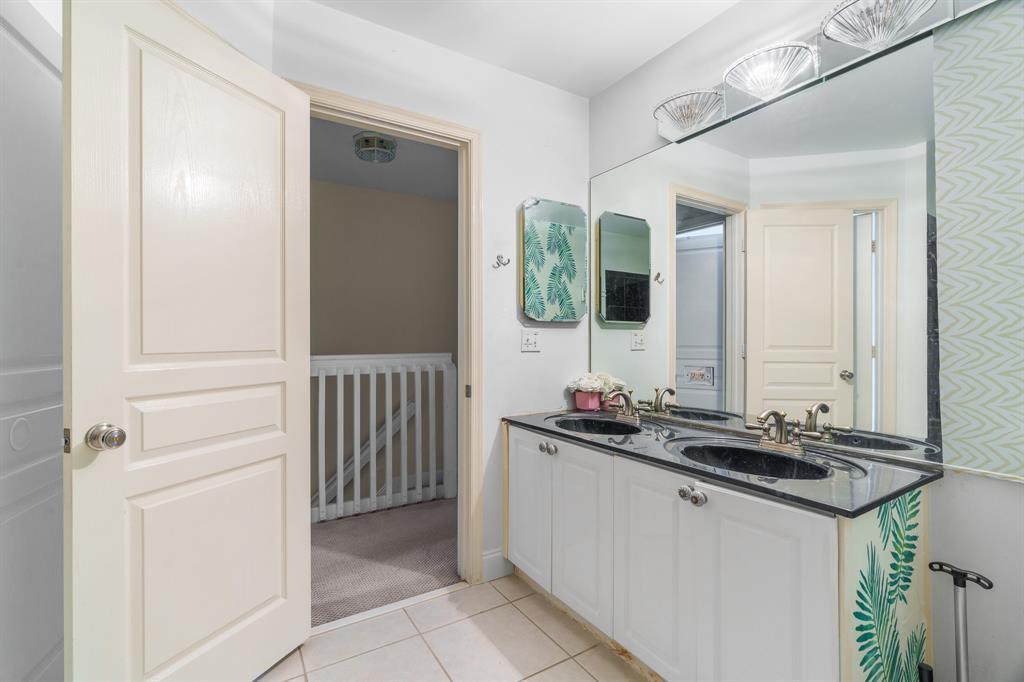 3168 Sw 49th St Property Photo 33