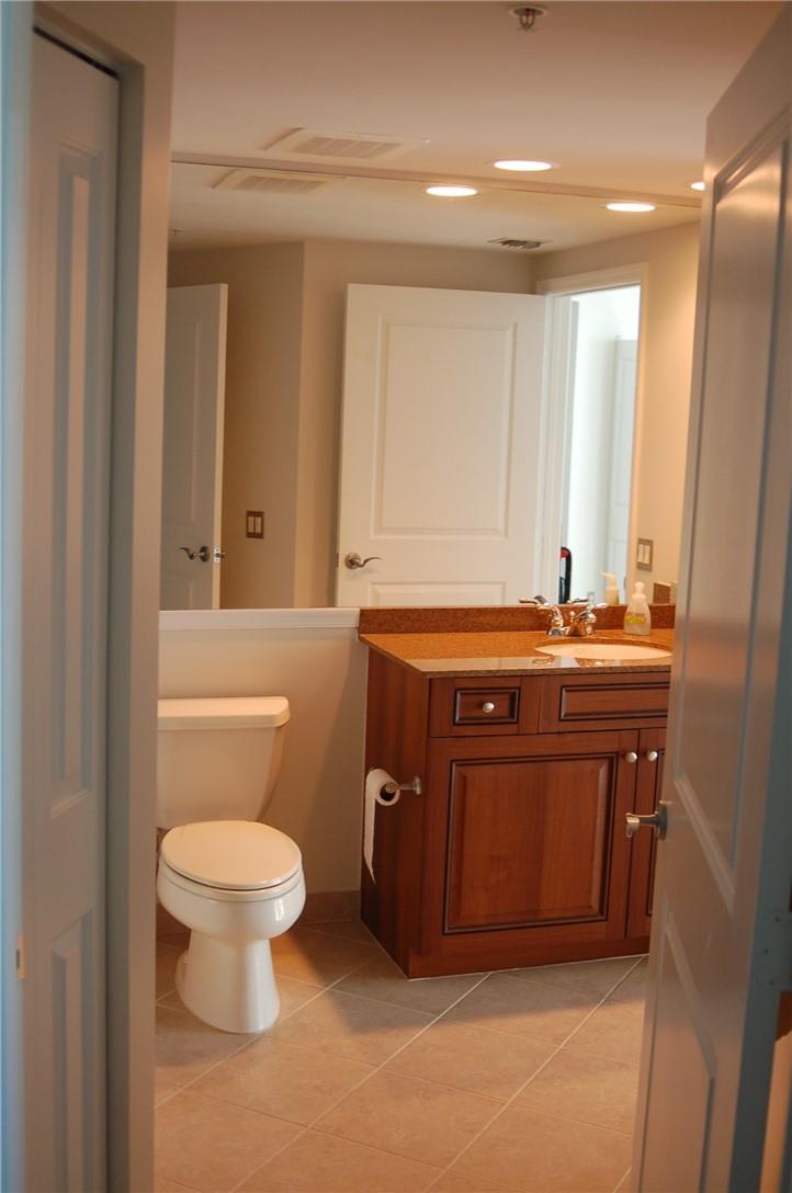 347 N New River Dr 1807 Property Photo 9