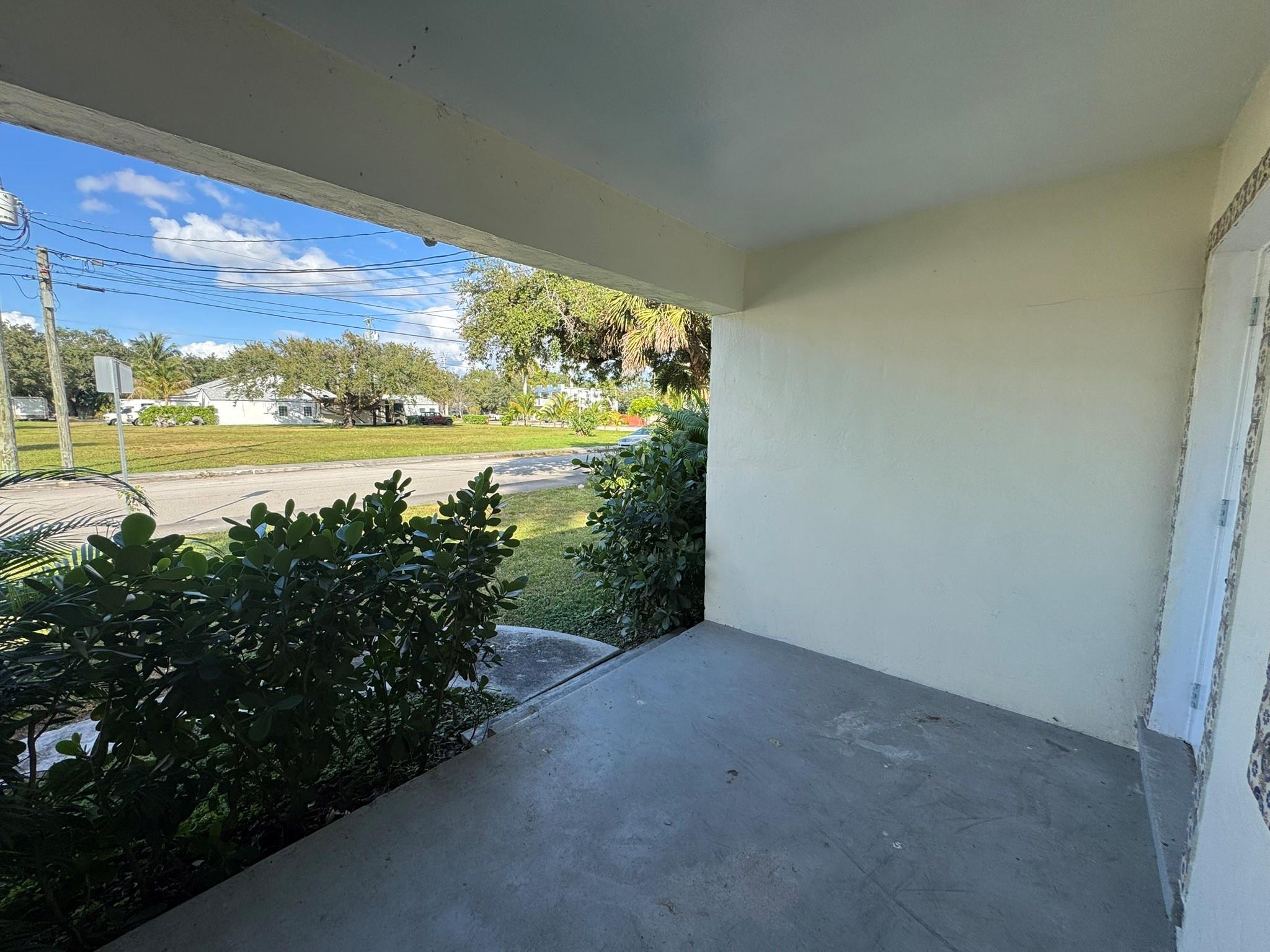 1110 W Las Olas Blvd Property Photo 2