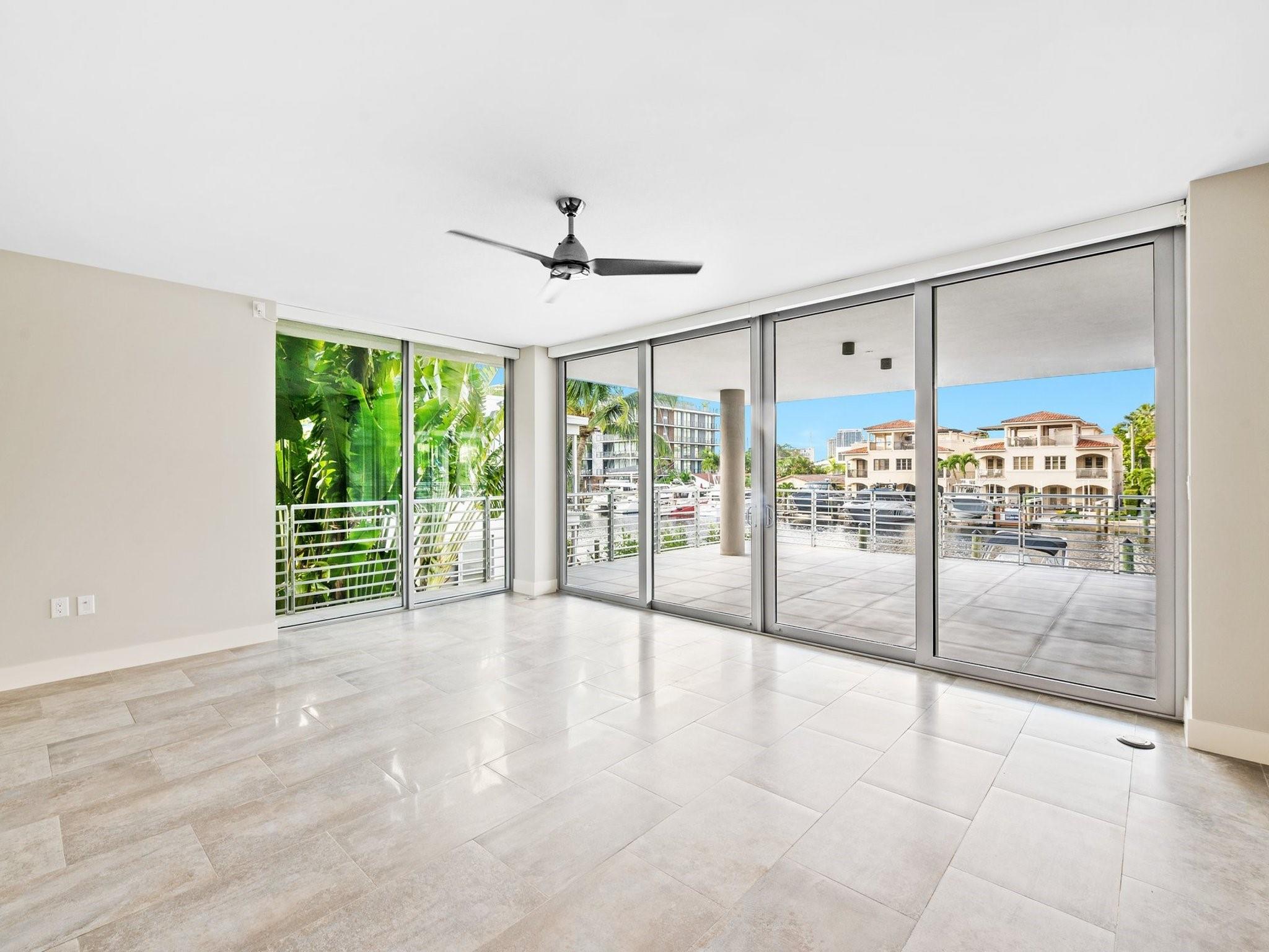 133 Isle Of Venice 201 Property Photo 17