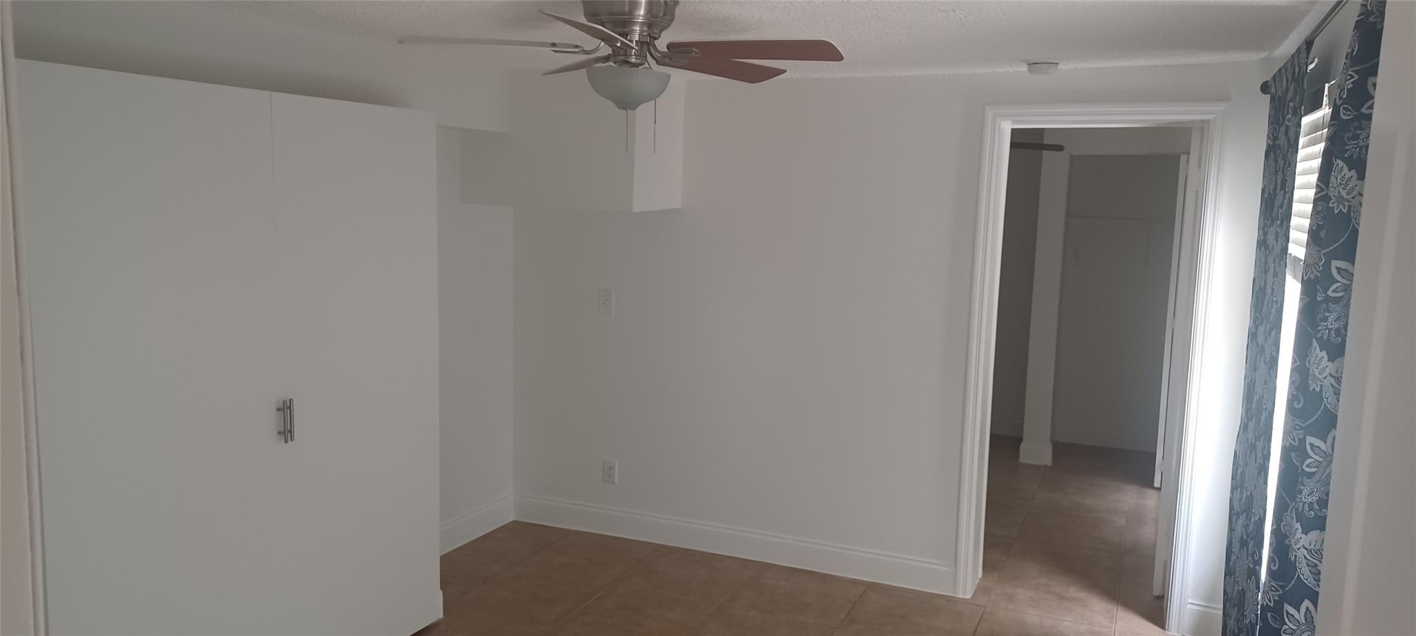 1067 Iroquis Ave Property Photo 11