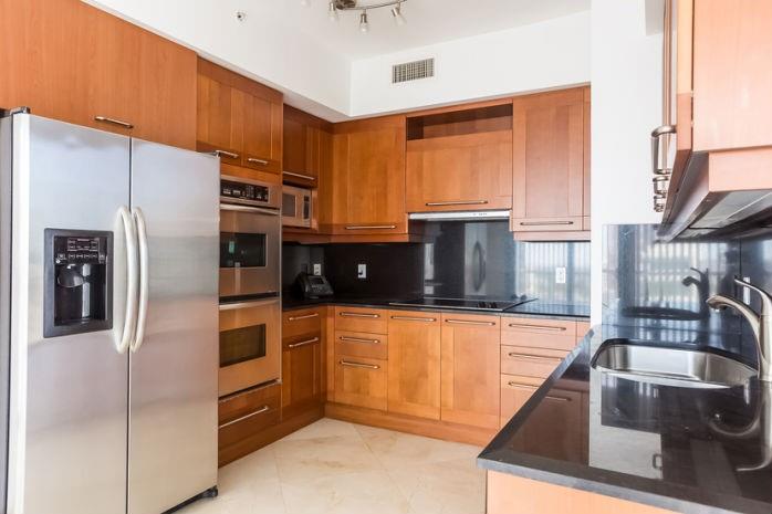 333 Las Olas Way 1807 Property Photo 4