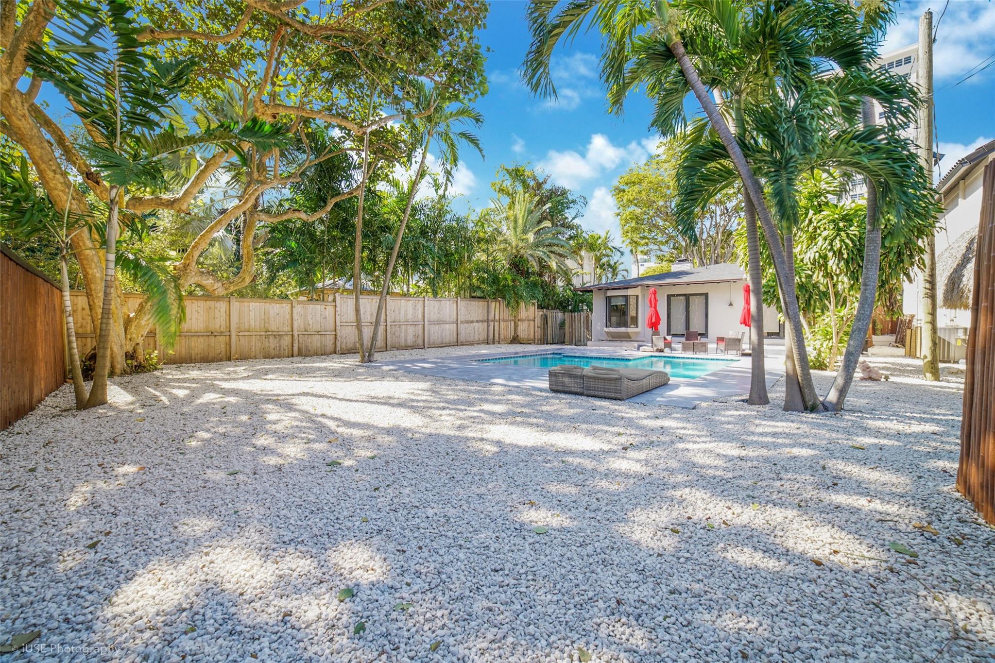 328 Riviera Isle Dr Property Photo 30