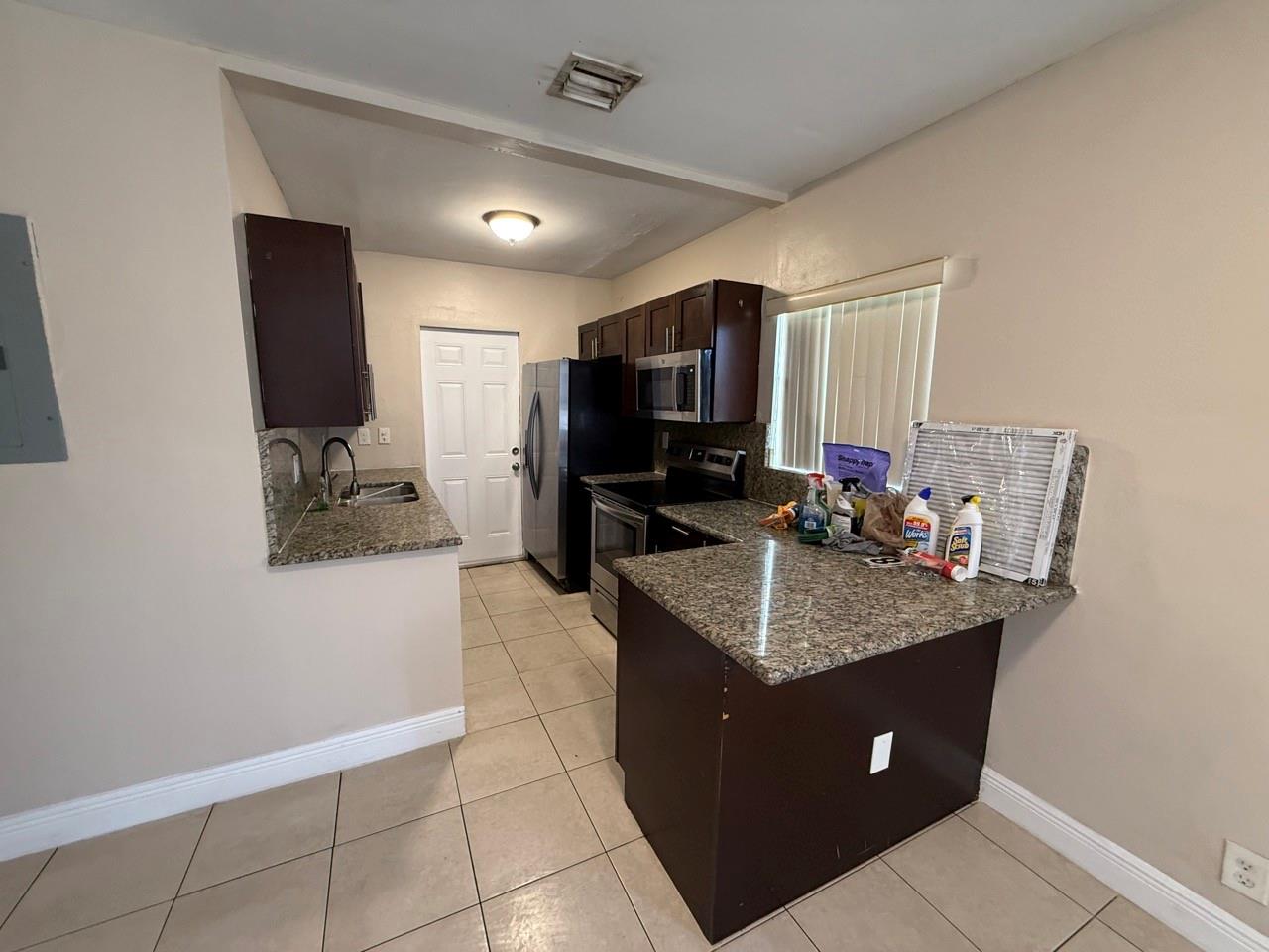 800 Arizona Ave Property Photo 11