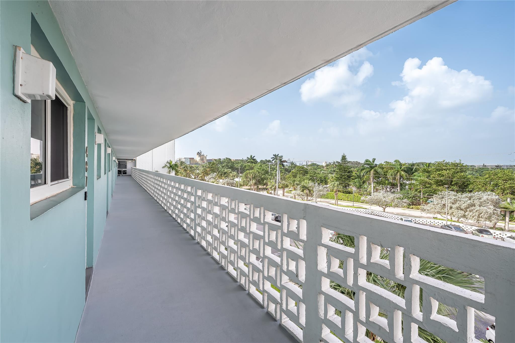 1900 S Ocean Dr 408 Property Photo 12