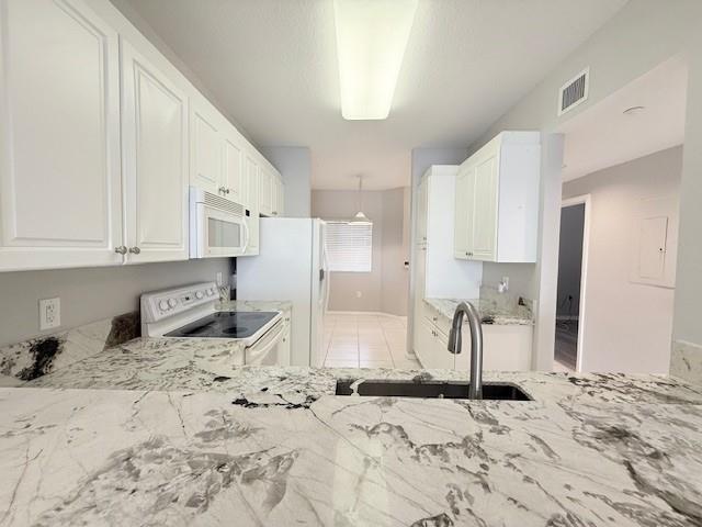 7755 Yardley Dr 404 Property Photo 9