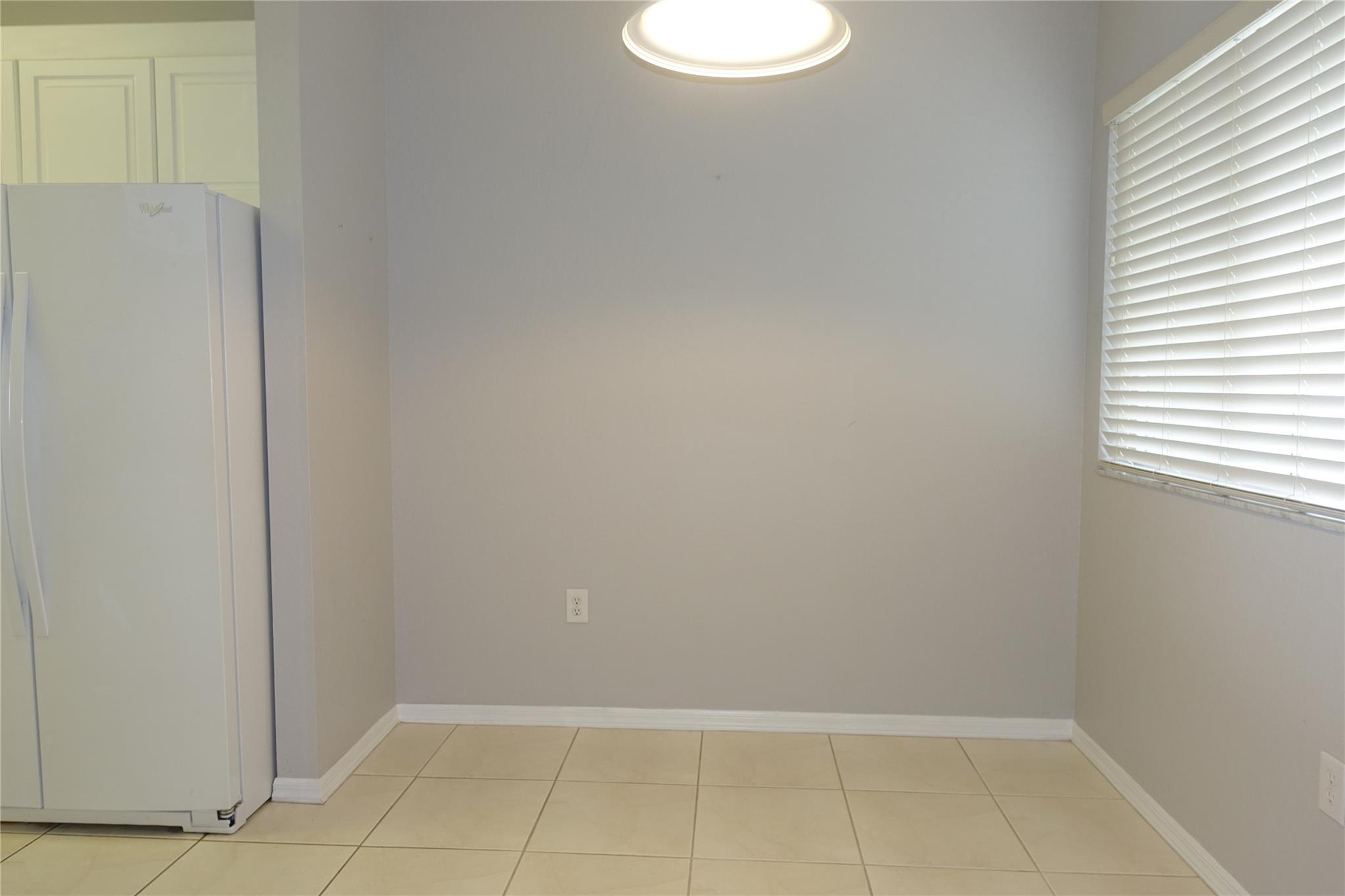 7755 Yardley Dr 404 Property Photo 11