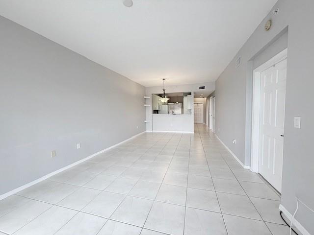 7755 Yardley Dr 404 Property Photo 18