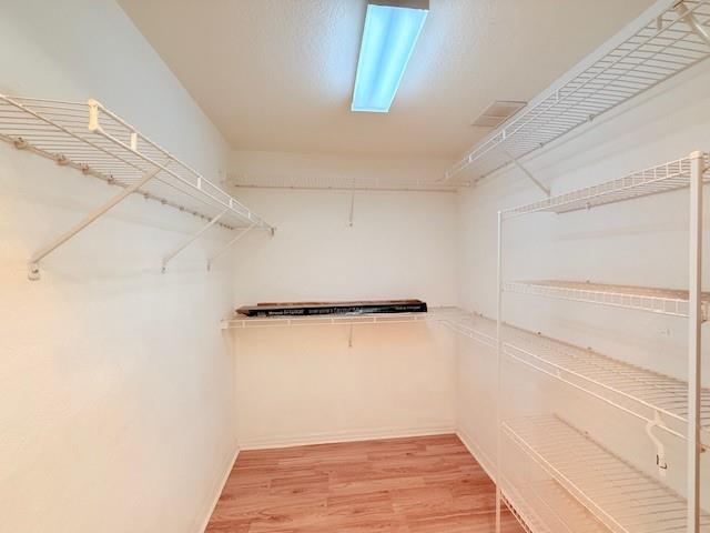 7755 Yardley Dr 404 Property Photo 20