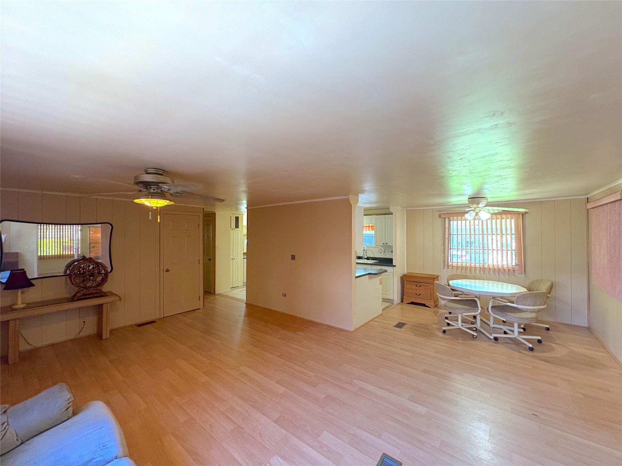 5650 Sw Cypress Dr Property Photo 8