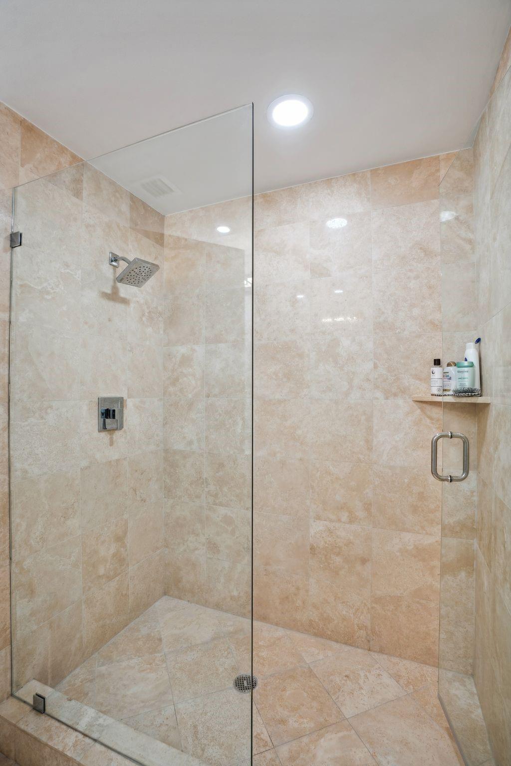 100 S Birch Rd 1001 Property Photo 30