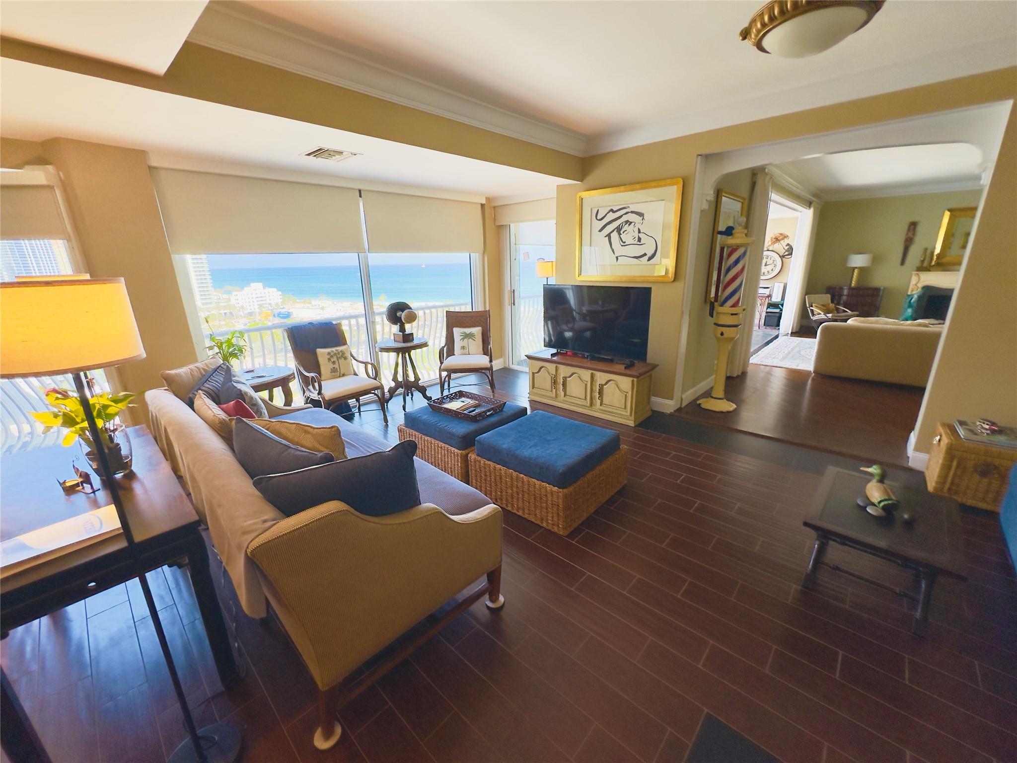 1 Las Olas Circle Ph3 Property Photo 15