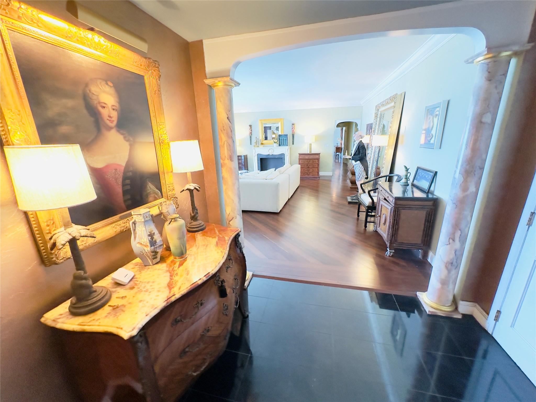 1 Las Olas Circle Ph3 Property Photo 21