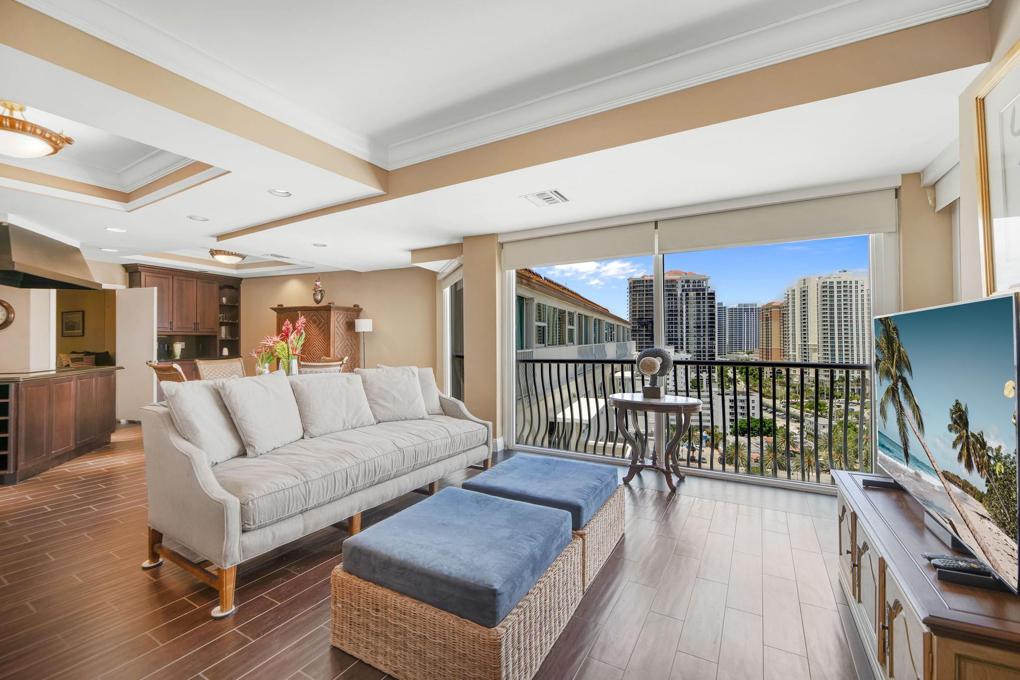 1 Las Olas Circle Ph3 Property Photo 11
