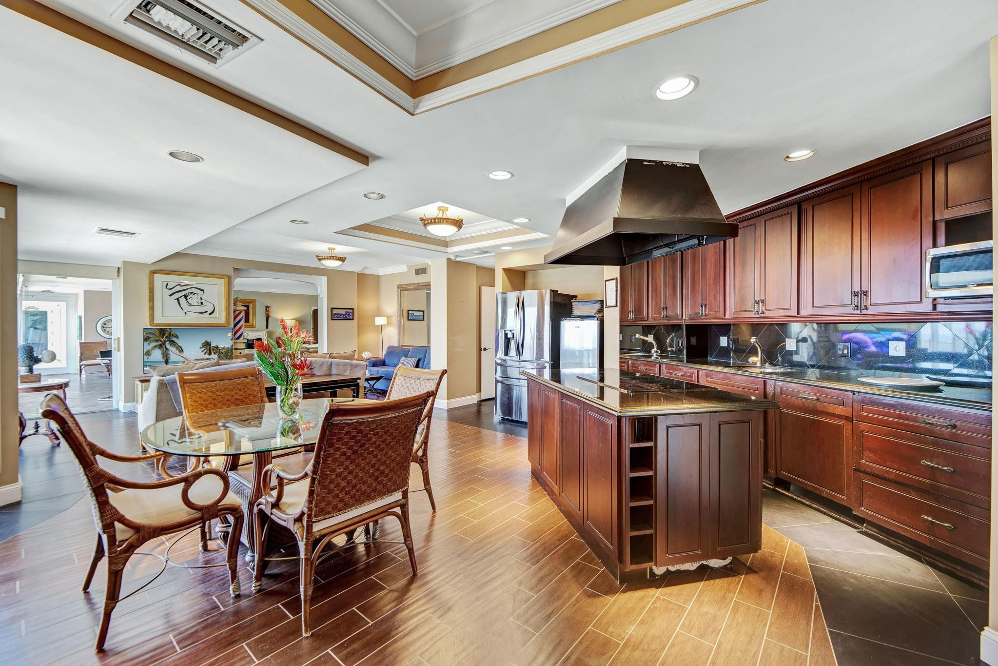 1 Las Olas Circle Ph3 Property Photo 13