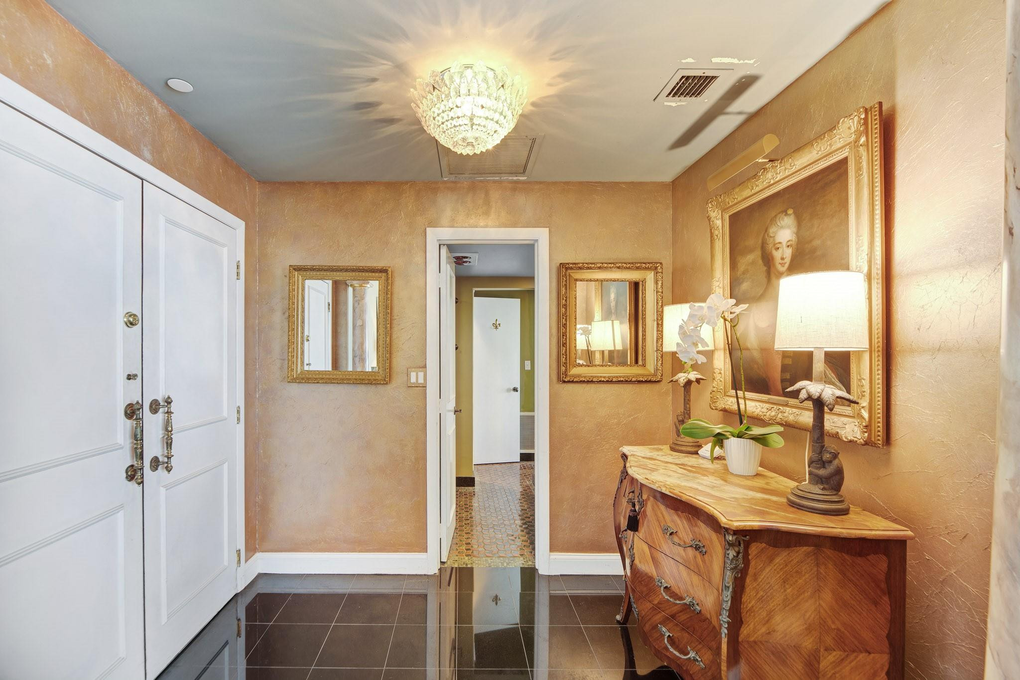 1 Las Olas Circle Ph3 Property Photo 19