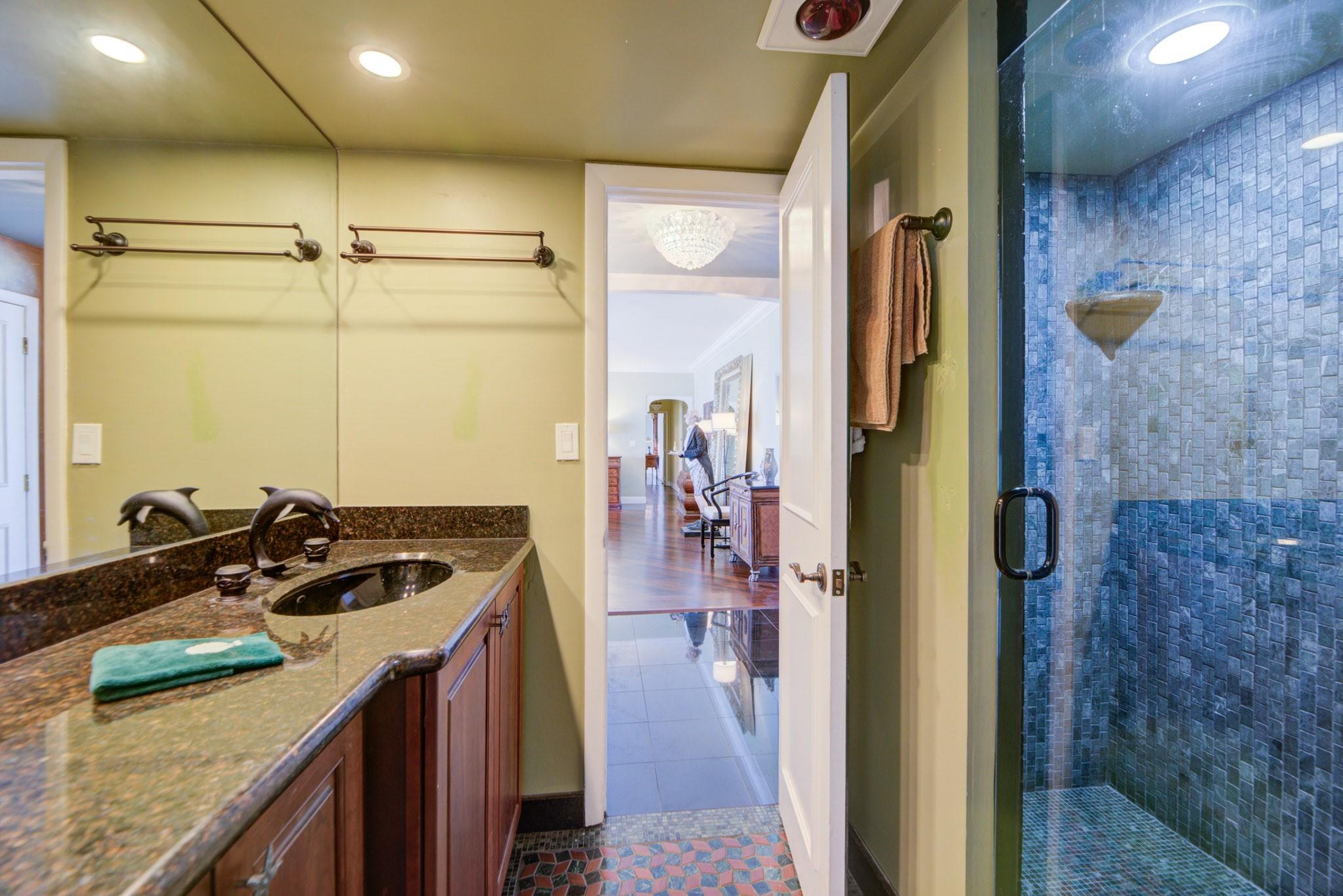 1 Las Olas Circle Ph3 Property Photo 32