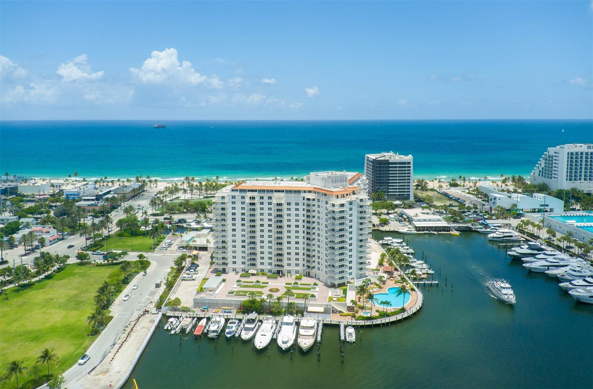 1 Las Olas Circle Ph3 Property Photo 95