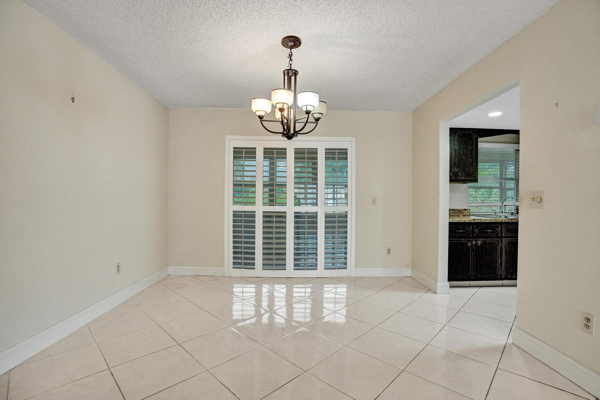 22765 Sw 65th Ter Property Photo 11