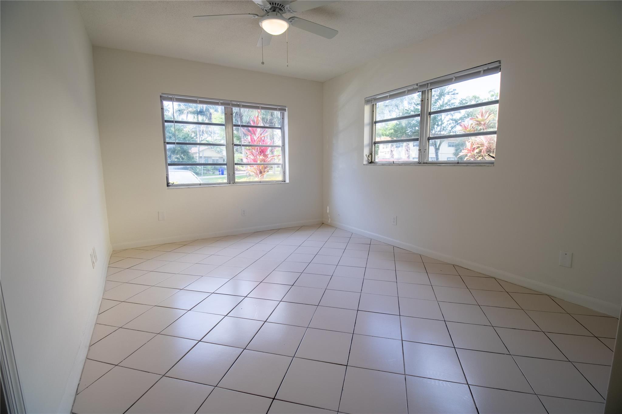 1417 Sw 2 Street 3 Property Photo 13