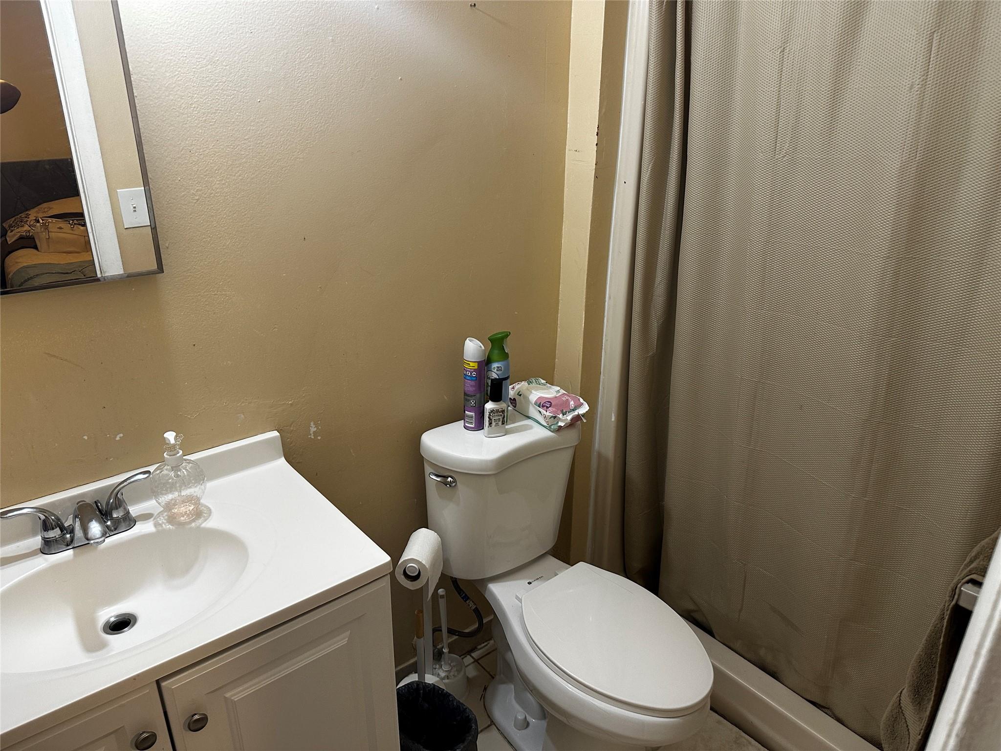 4323 Nw 3rd Te 4323 Property Photo 8