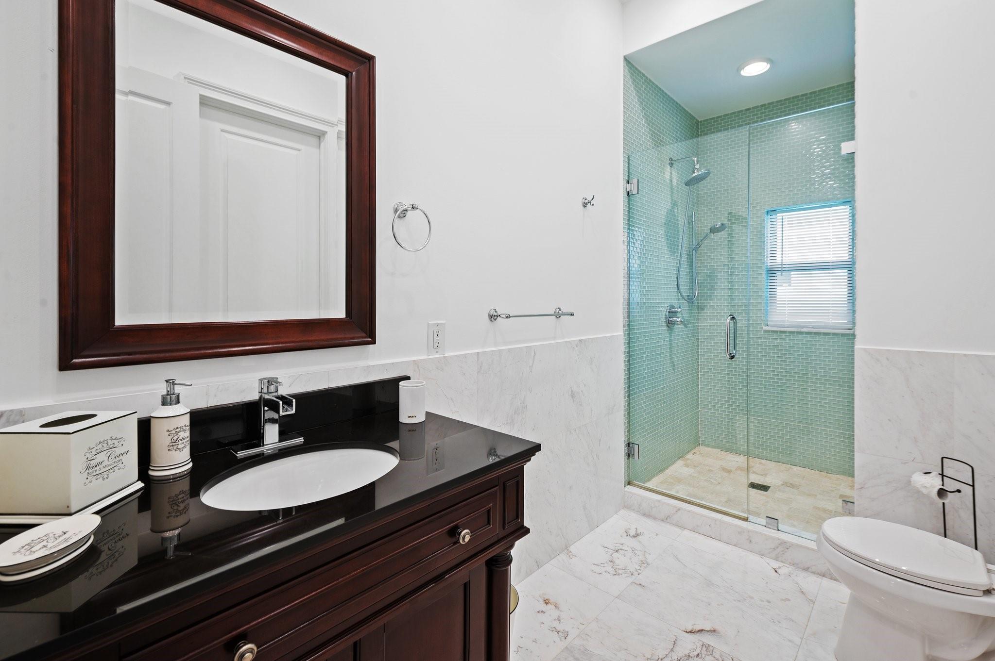 2437 Castilla Isle Property Photo 14