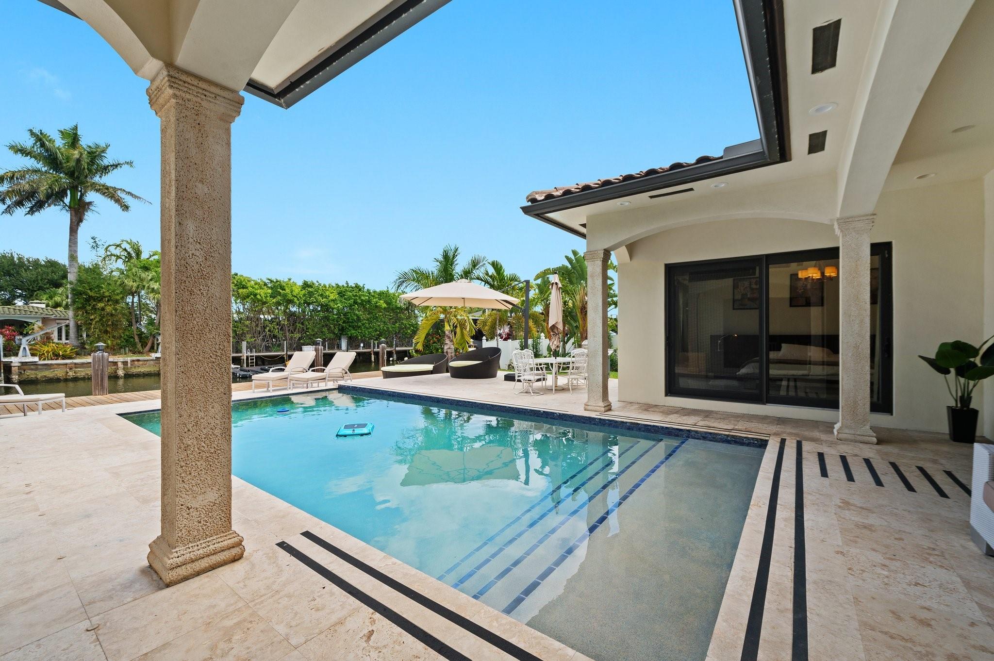 2437 Castilla Isle Property Photo 27